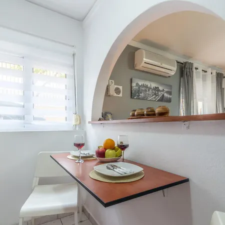 Oasis In The Centre Apartment *
